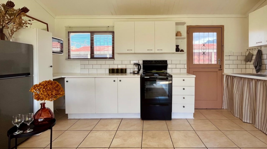 2 Bedroom Property for Sale in Fish Hoek Western Cape